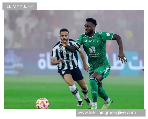 足球西曼的崛起与挑战：解析其在全球足球舞台上的影响力与未来发展